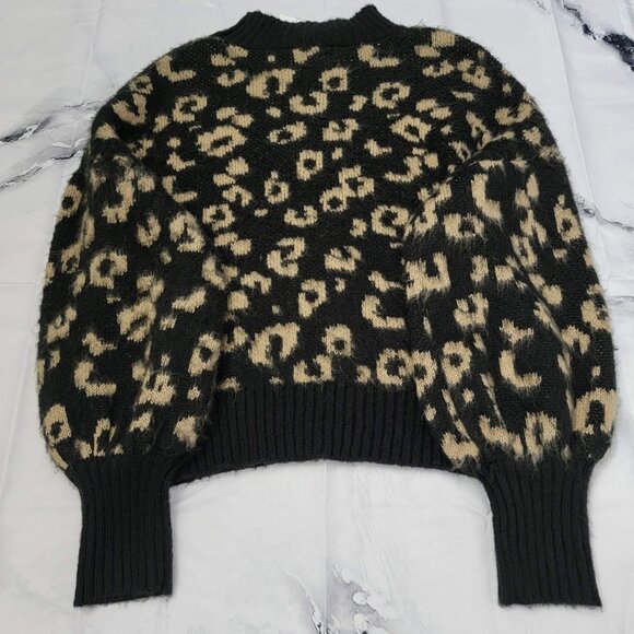 Forever21 Women's M Black Tan Leopard Print Fuzzy Oversize Sweater - Picture 6 of 8